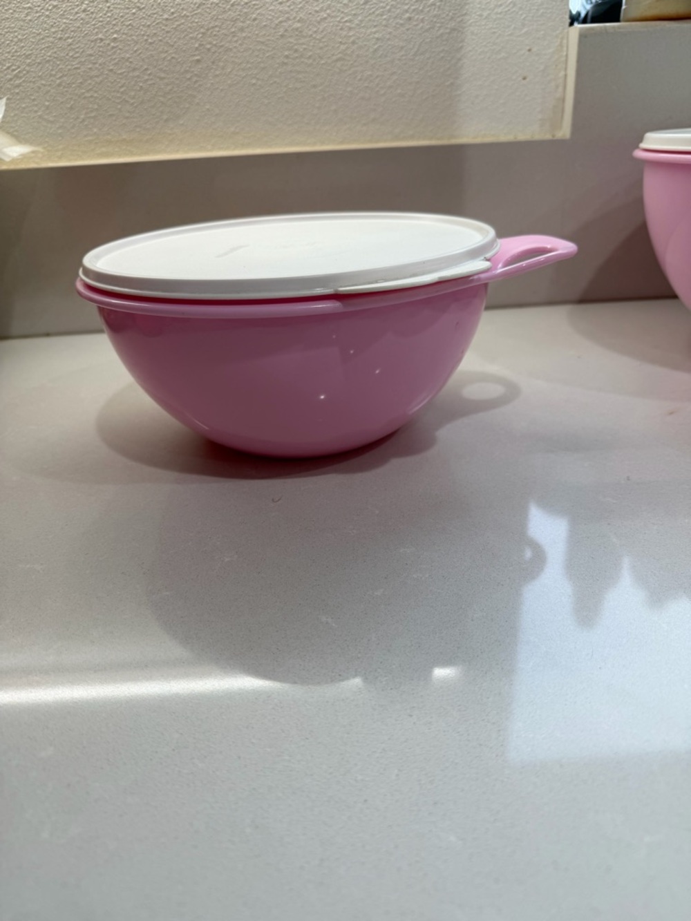 Tupperware Light Pink Storage Bowl with Secure Lid That’s a bowl jr. new